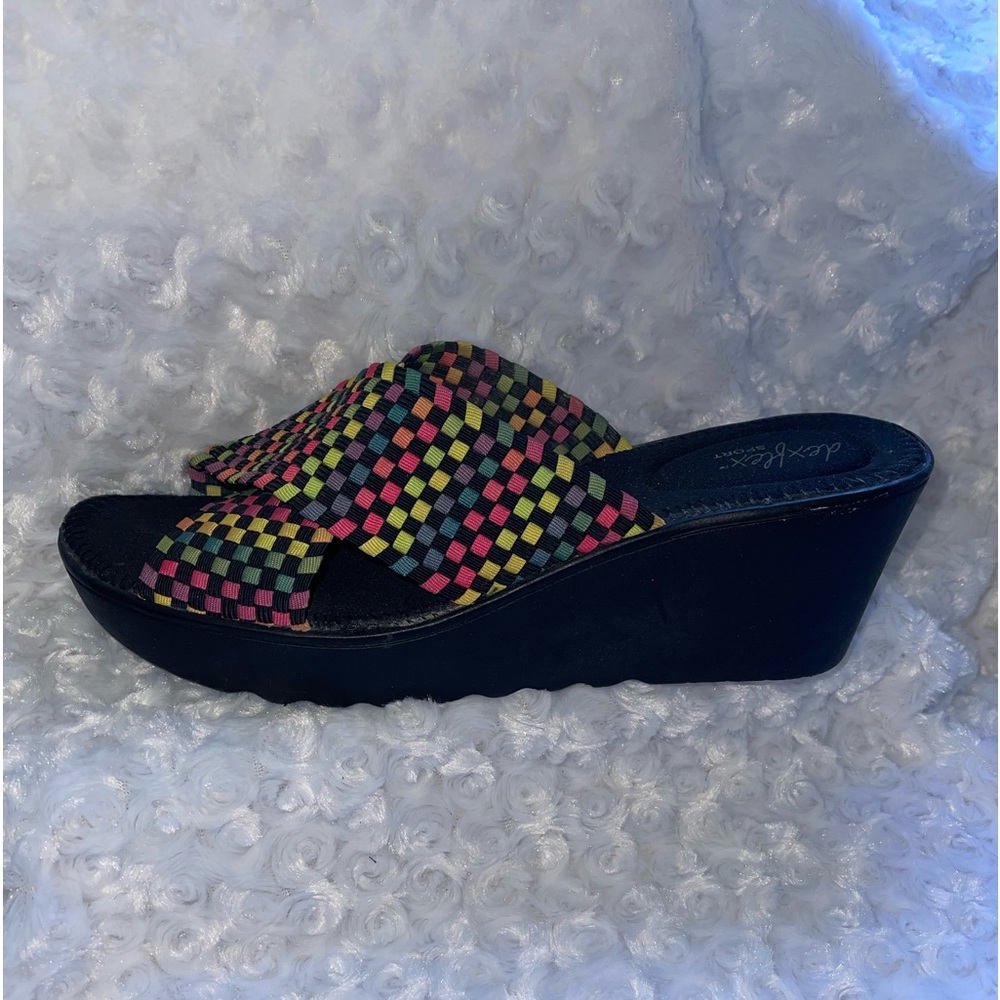 Nwt Dexflex Rainbow Check Chunky Platform Sandals - image 1